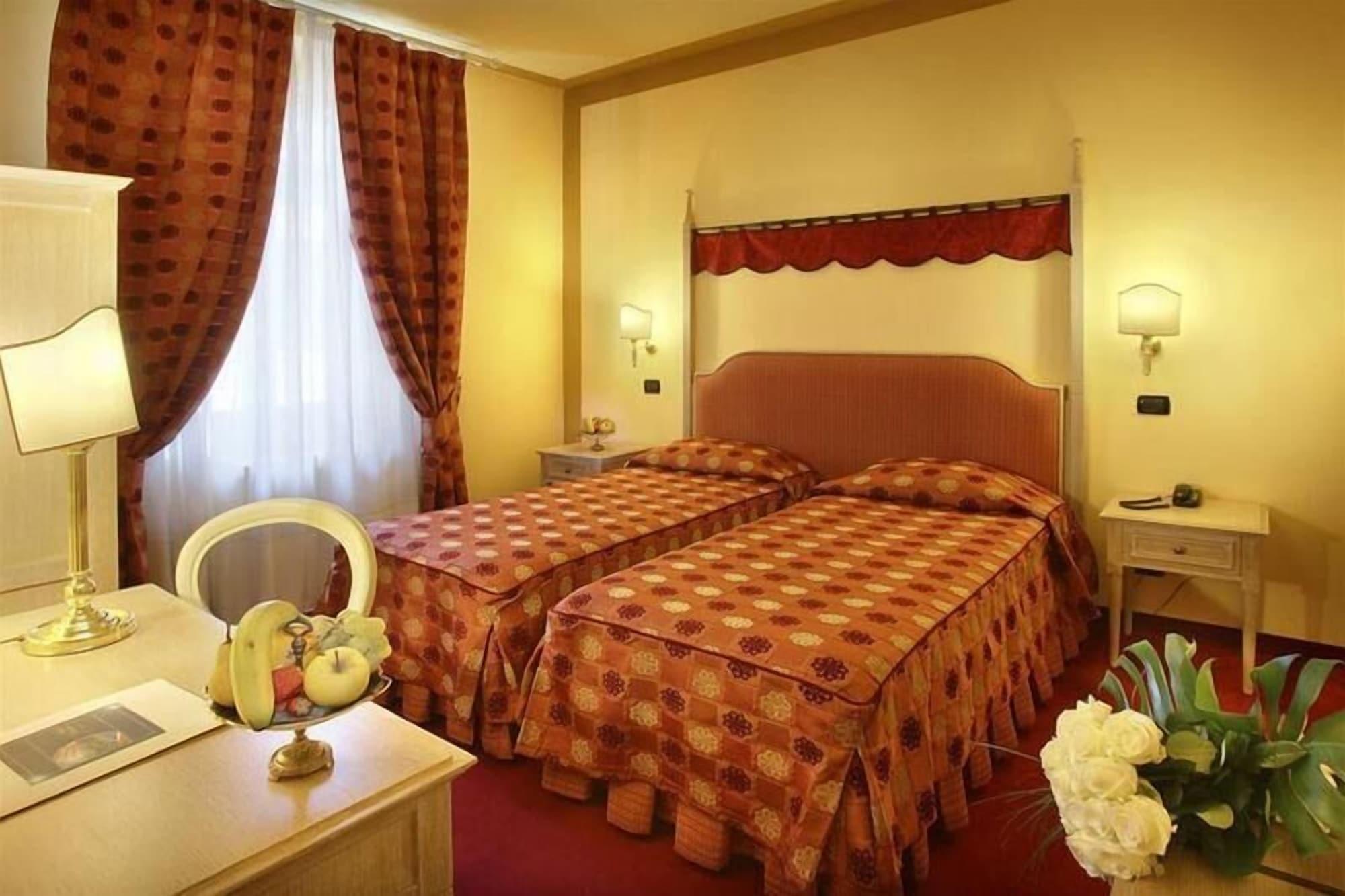 מונטה קטיני טרמה Hotel Manzoni Wellness&Spa מראה חיצוני תמונה