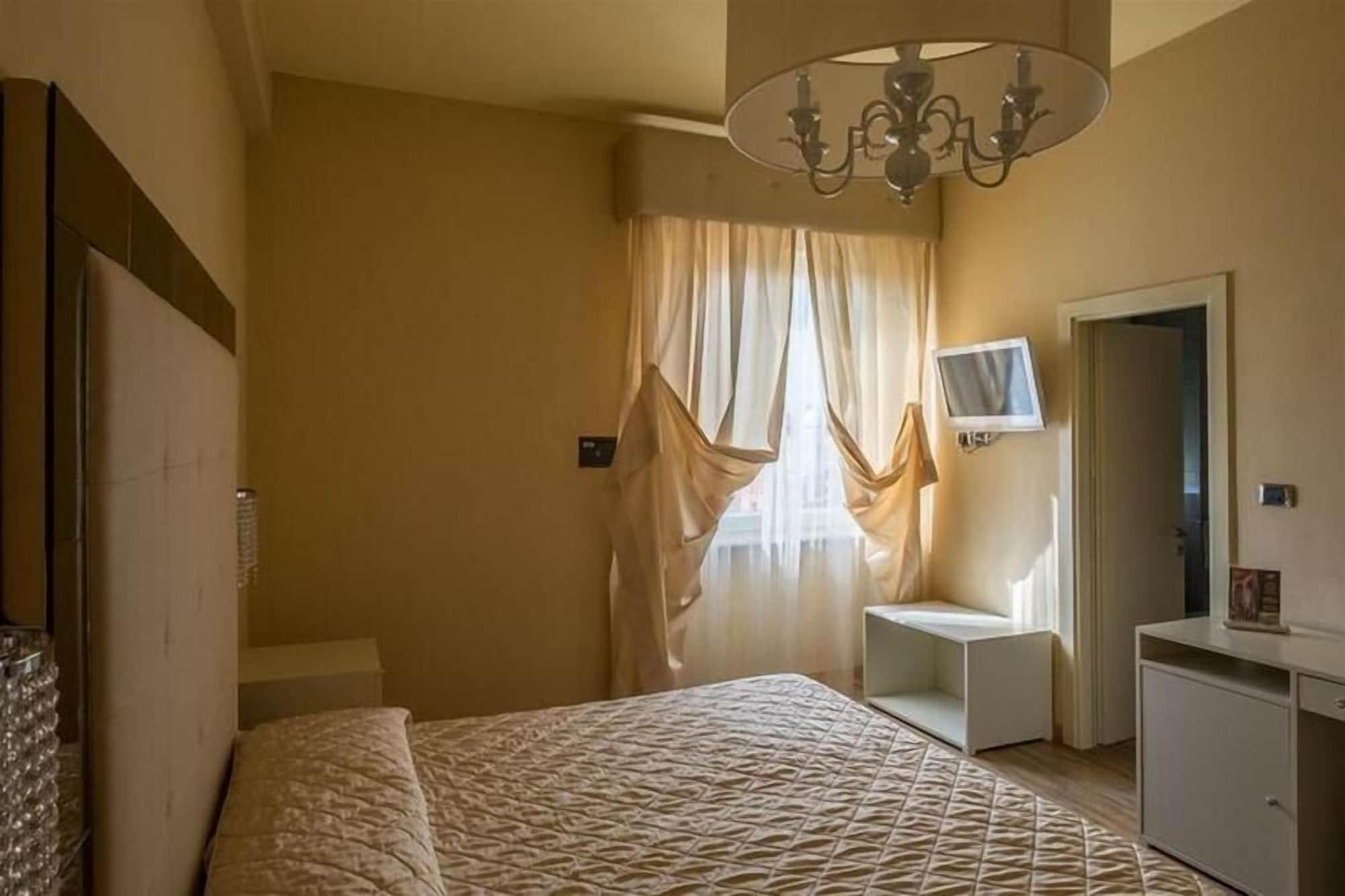 מונטה קטיני טרמה Hotel Manzoni Wellness&Spa מראה חיצוני תמונה