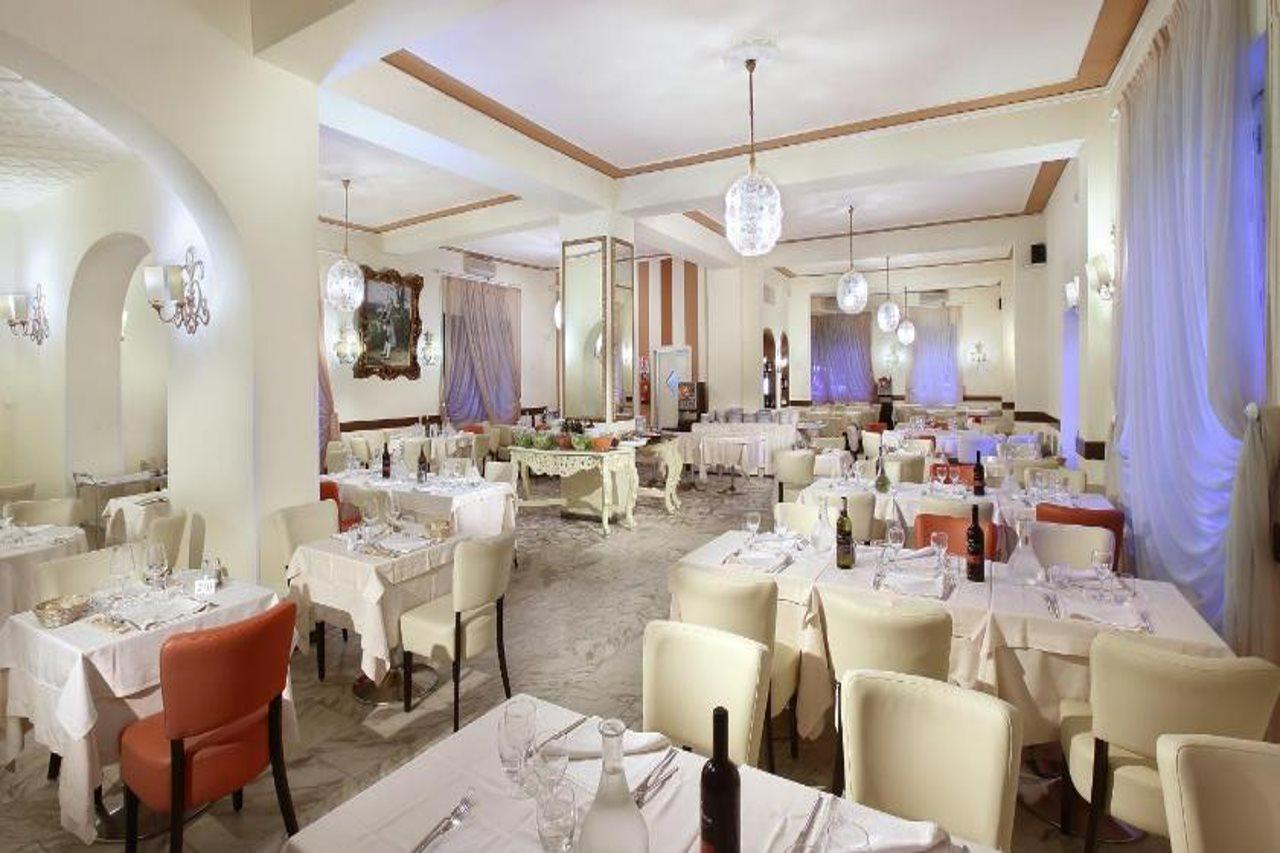 מונטה קטיני טרמה Hotel Manzoni Wellness&Spa מראה חיצוני תמונה