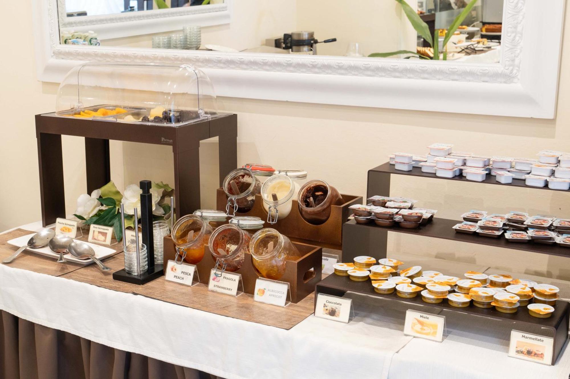 מונטה קטיני טרמה Hotel Manzoni Wellness&Spa מראה חיצוני תמונה