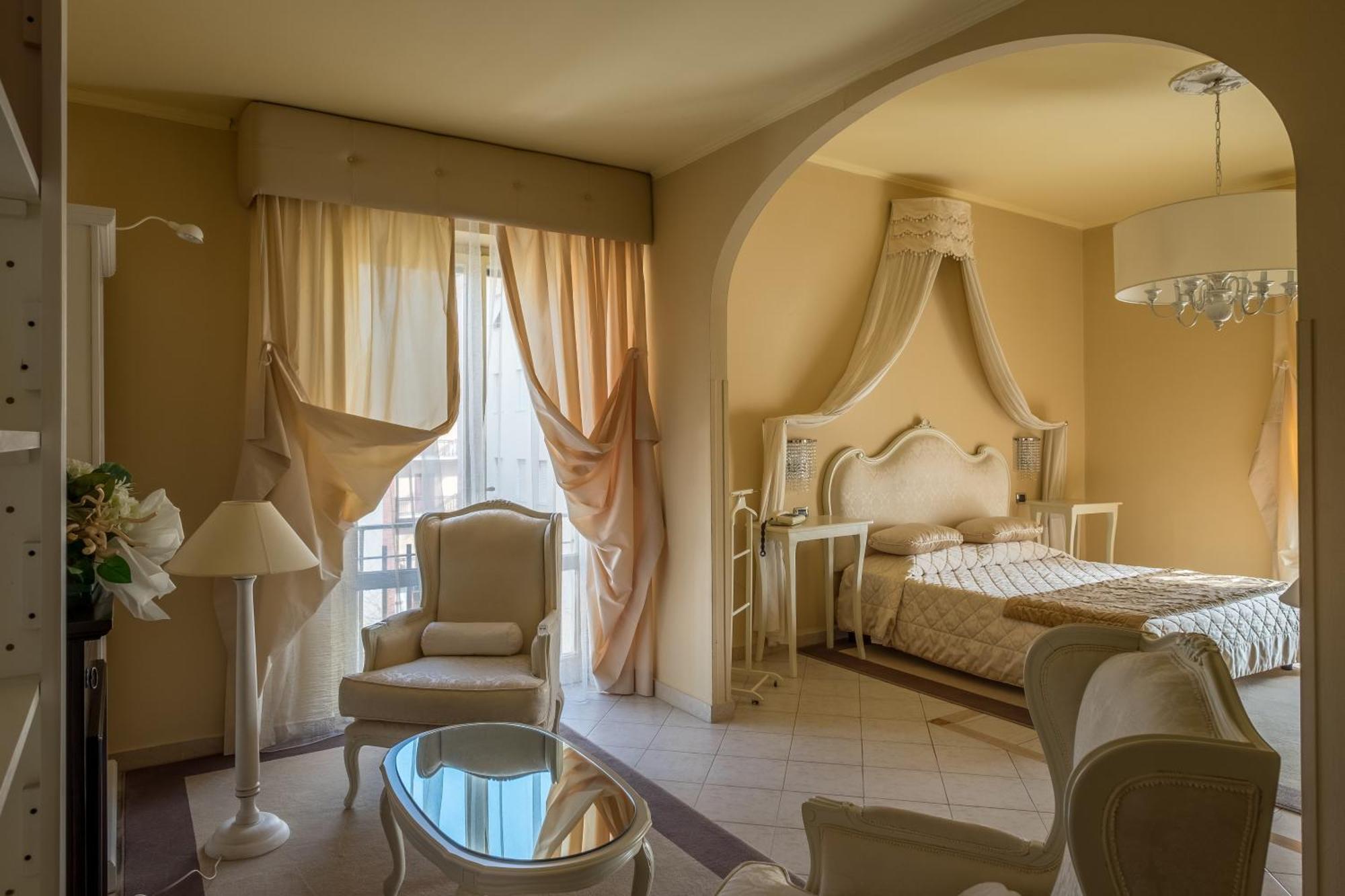 מונטה קטיני טרמה Hotel Manzoni Wellness&Spa מראה חיצוני תמונה